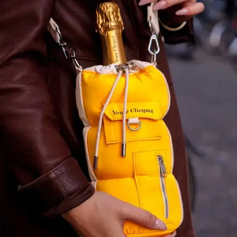 Champagne Veuve Clicquot Puffy 750ml